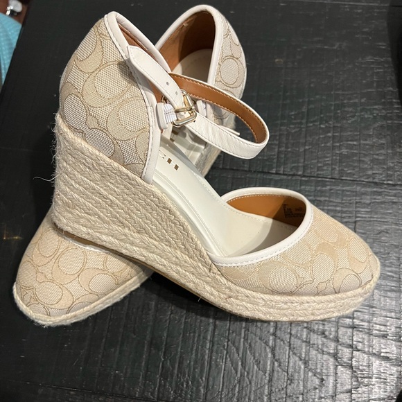 Coach Wedges, tan, coach print - Picture 4 of 5